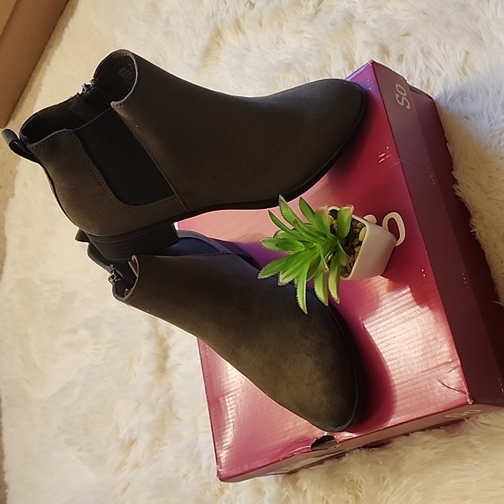 SO Averyy Ankle Boot